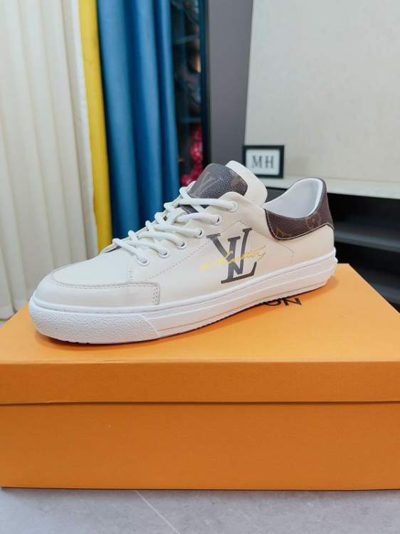 Picture of Louis Vuitton Shoes _SKULVsz38-44mnf051015350